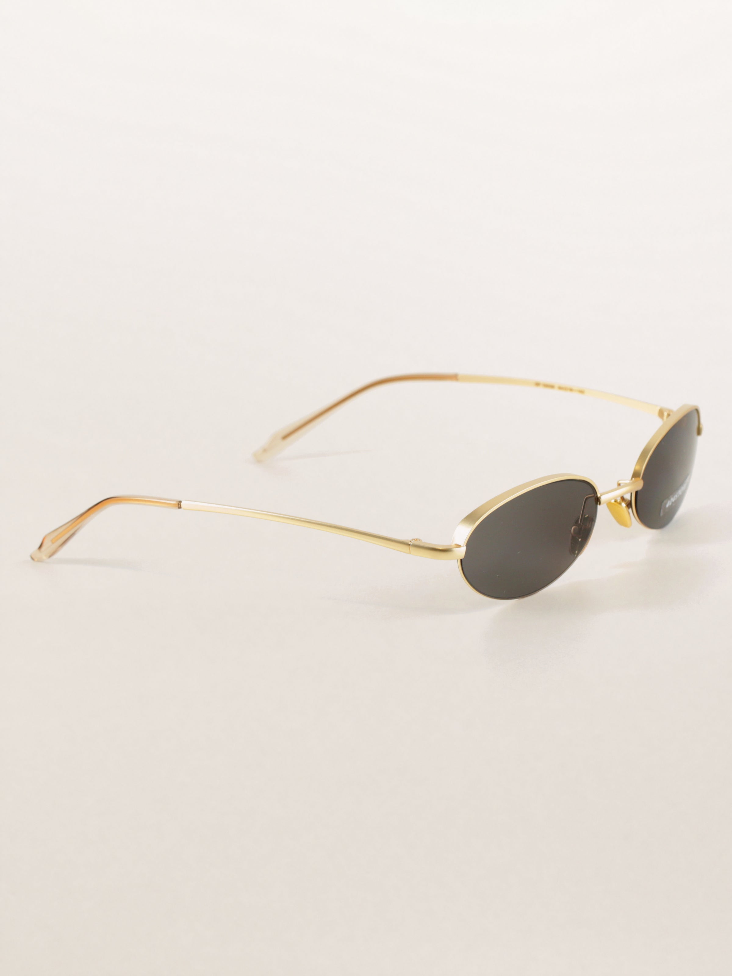 Half-Rim Bayonetta Oval Metal Sunglasses