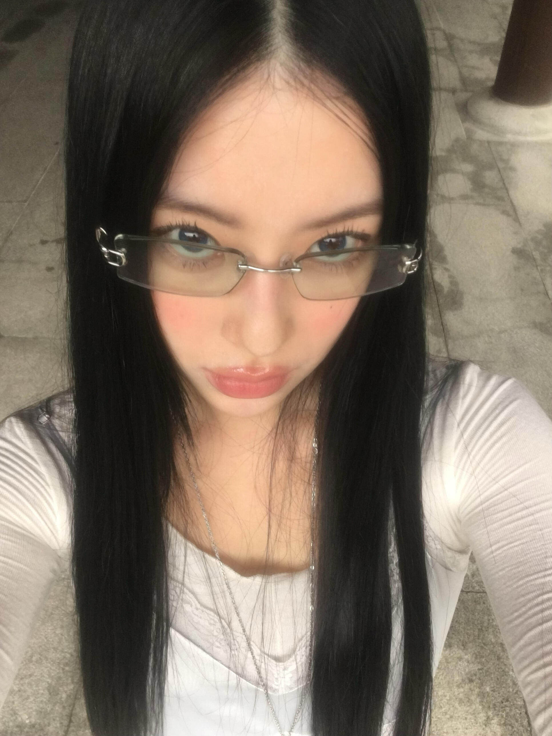 Rimless Rectangle Square Metal Futuristic Minimalist Sunglasses