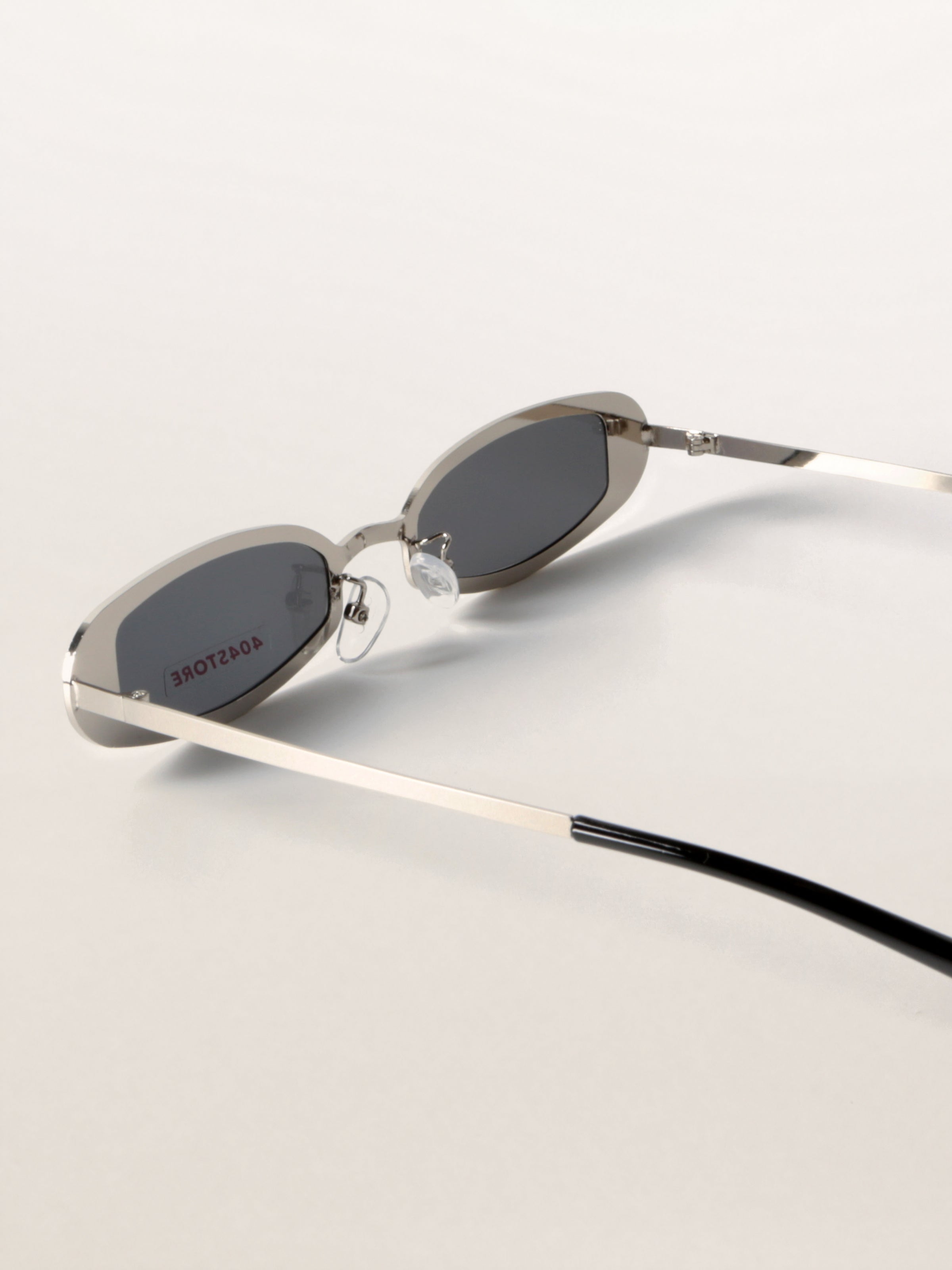 Y2K Cold Slim Oval Metal Sunglasses