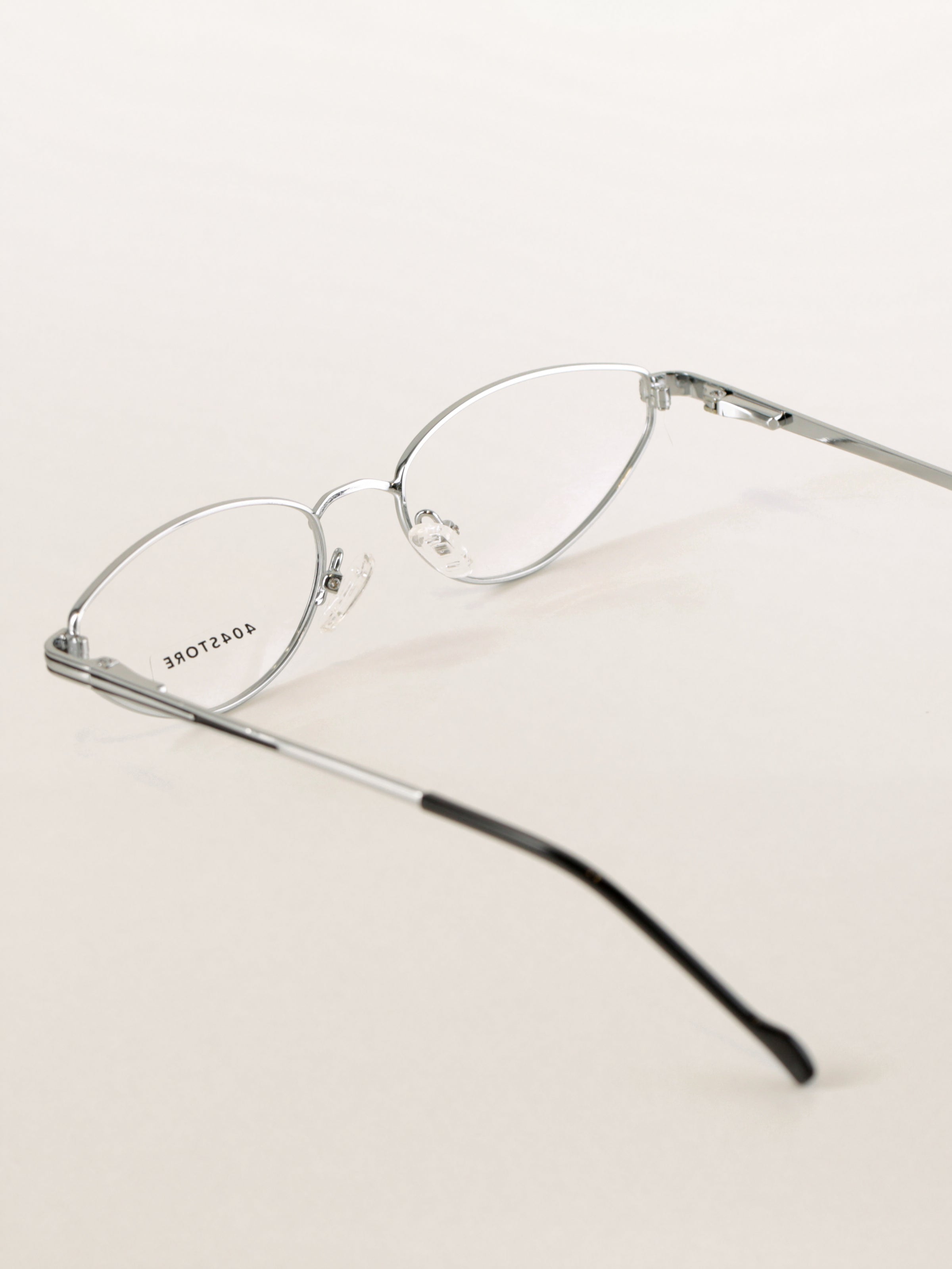 Vintage-inspired Cat-Eye Metal Minimalist Optical Frames