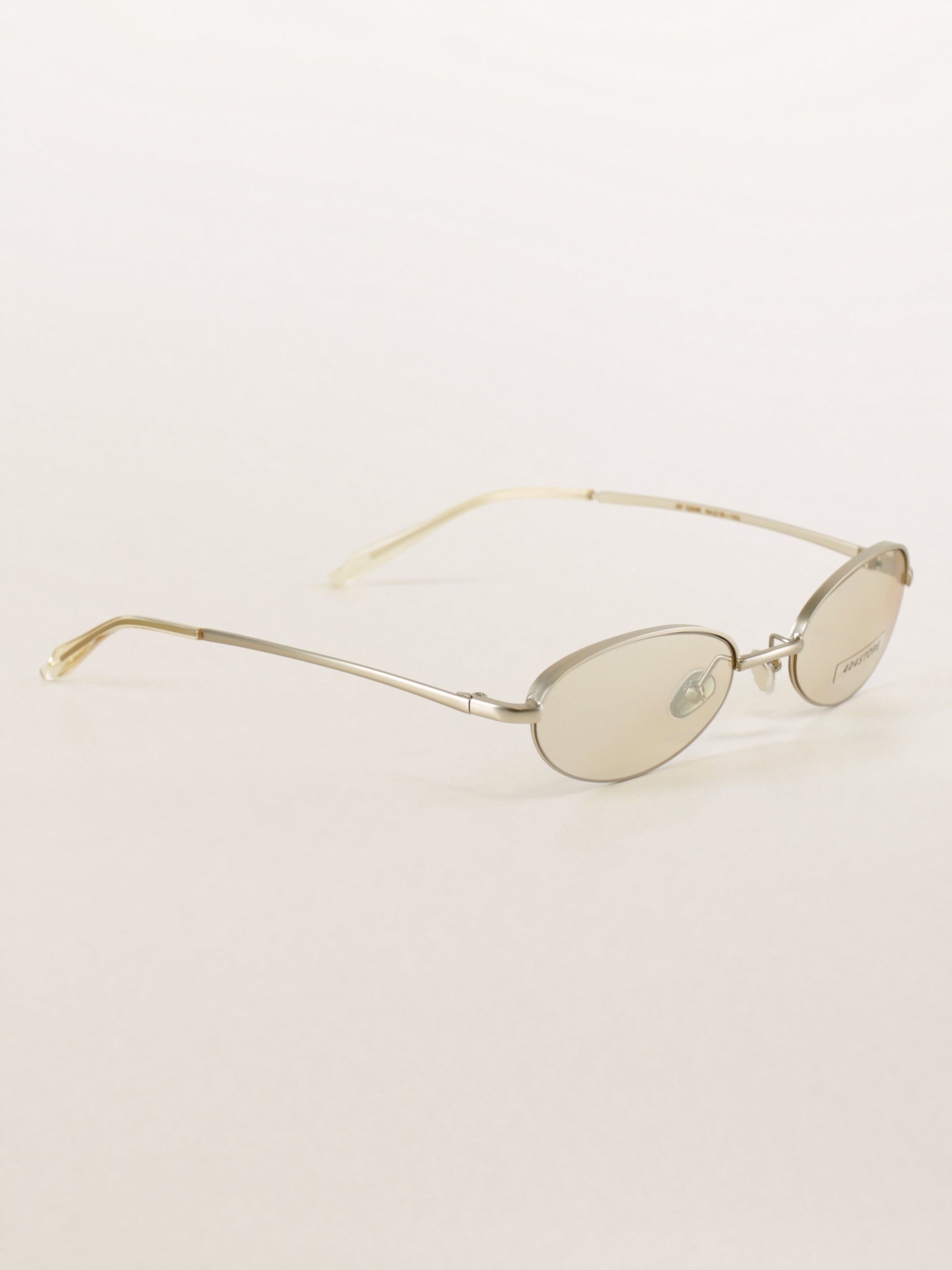 Half-Rim Bayonetta Oval Metal Sunglasses