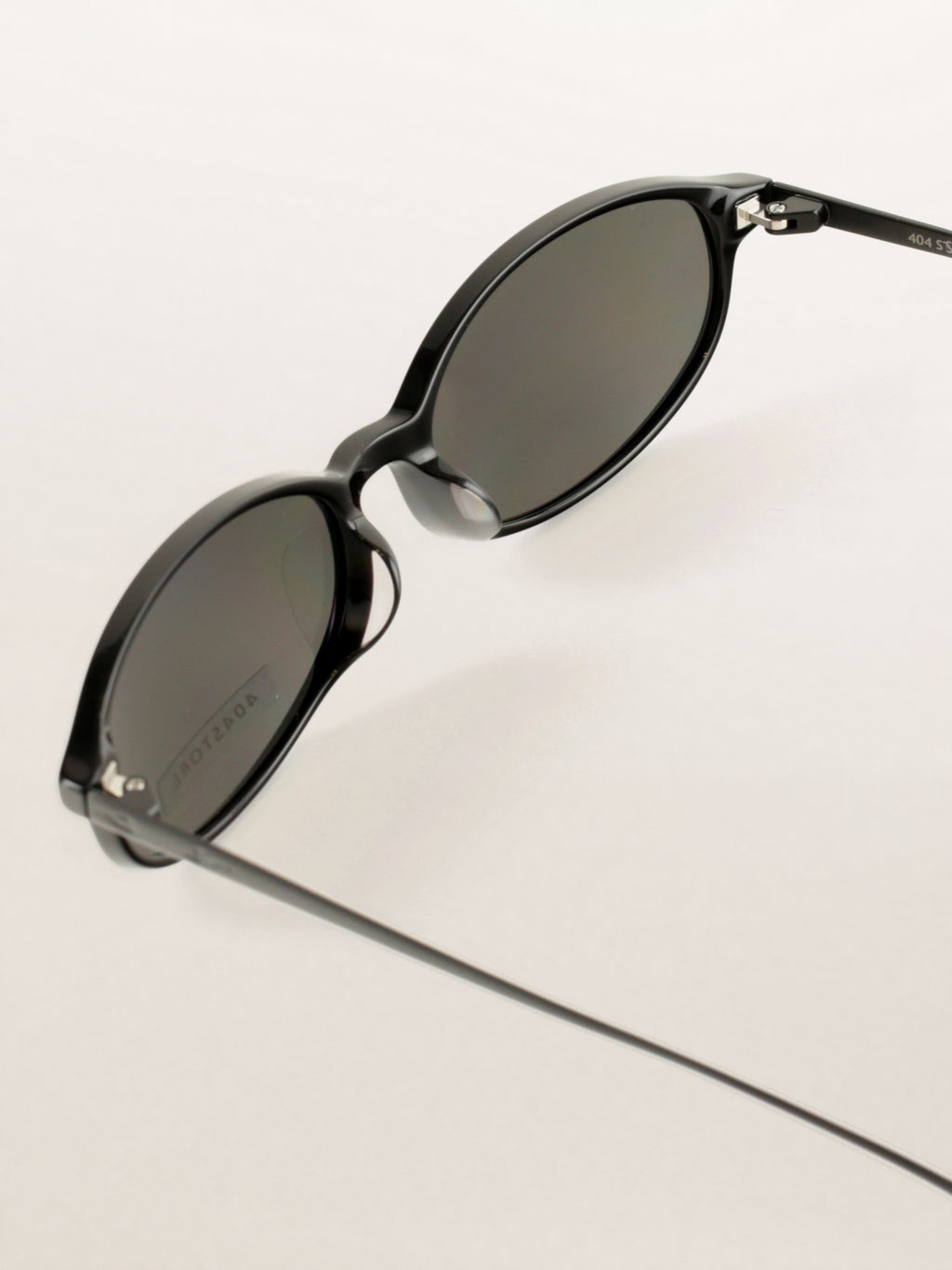 Y2K Office Siren Oval Titanium Sunglasses