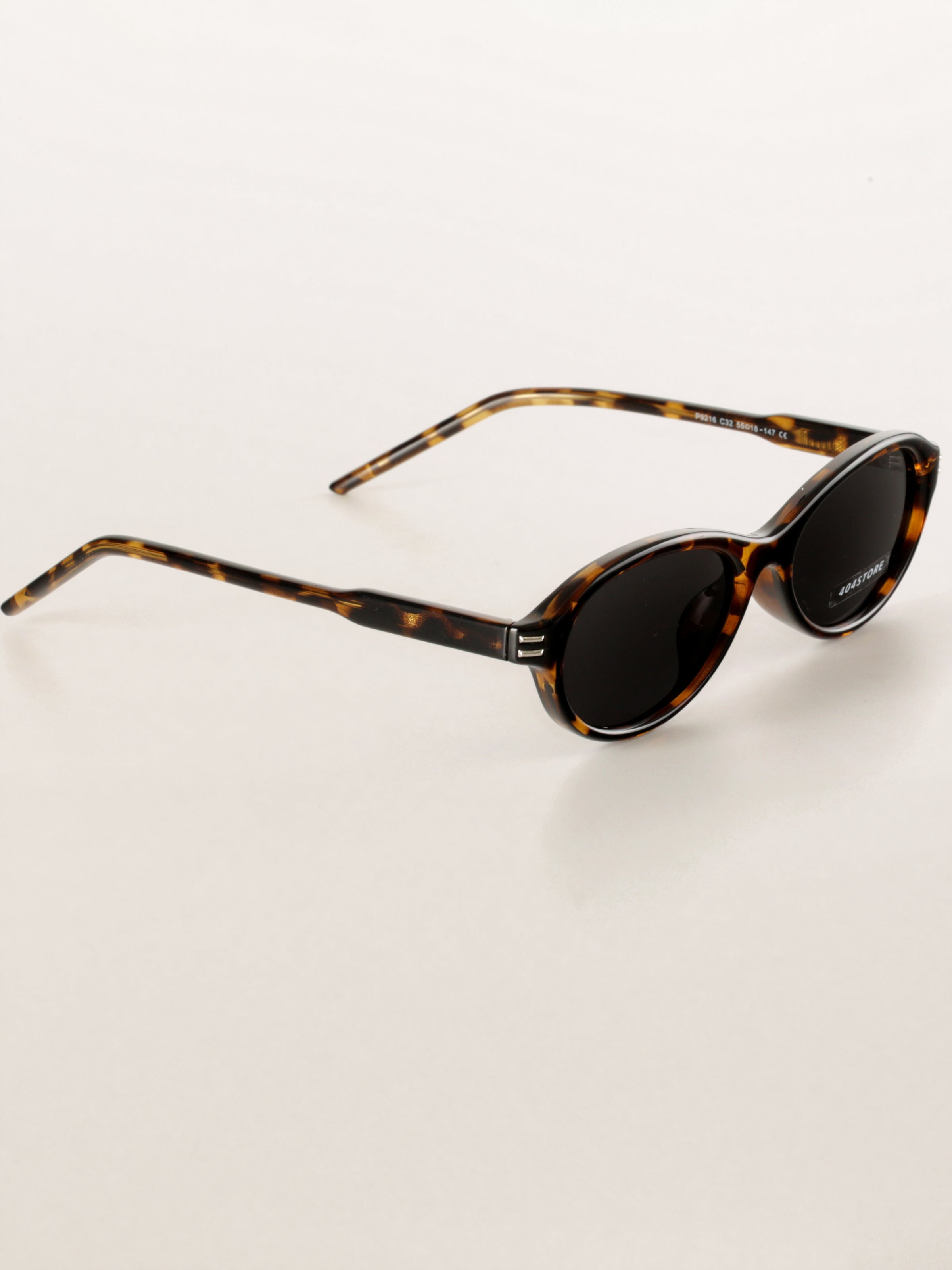 Cat-Eye Oversized Vintage Sunglasses