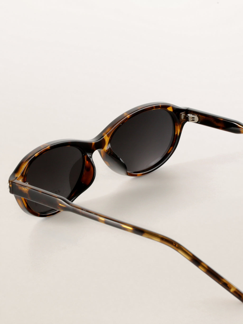Cat-Eye Oversized Vintage Sunglasses