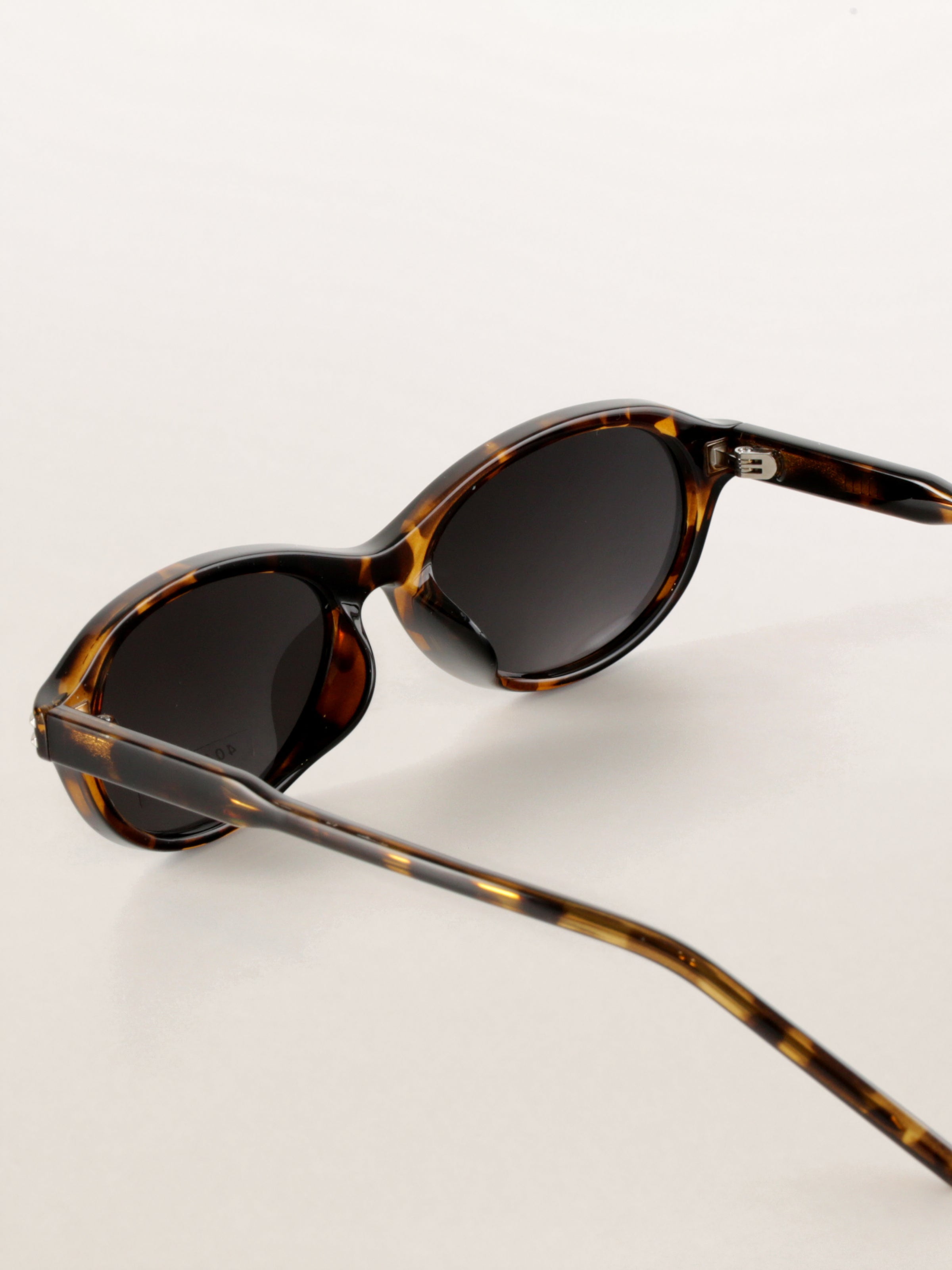 Cat-Eye Oversized Vintage Sunglasses