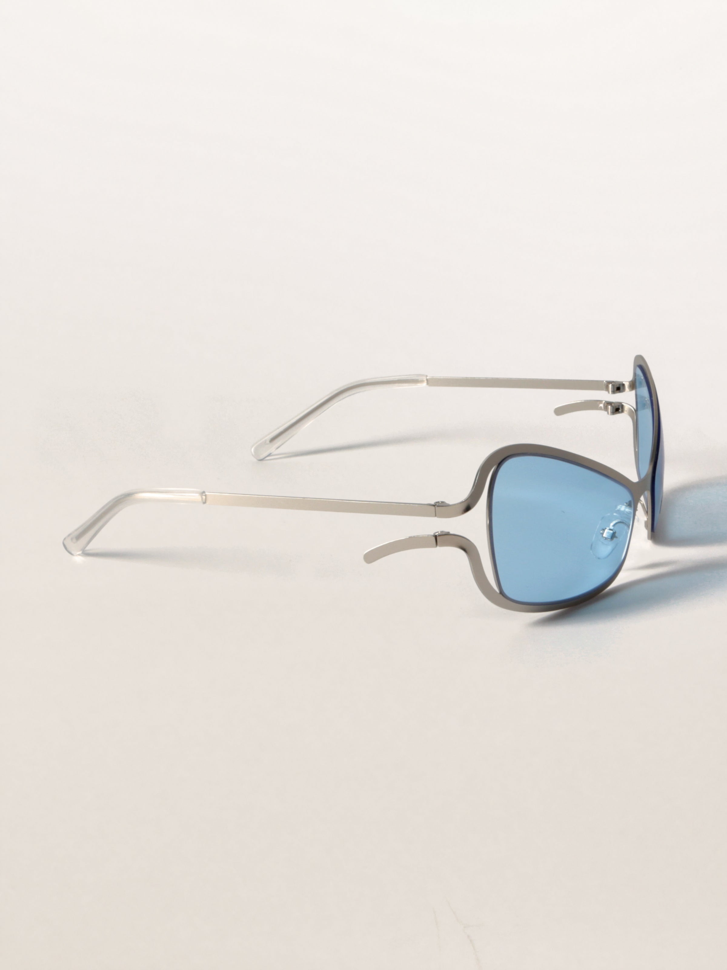 Alien-Core Wraparound Metal Sunglasses