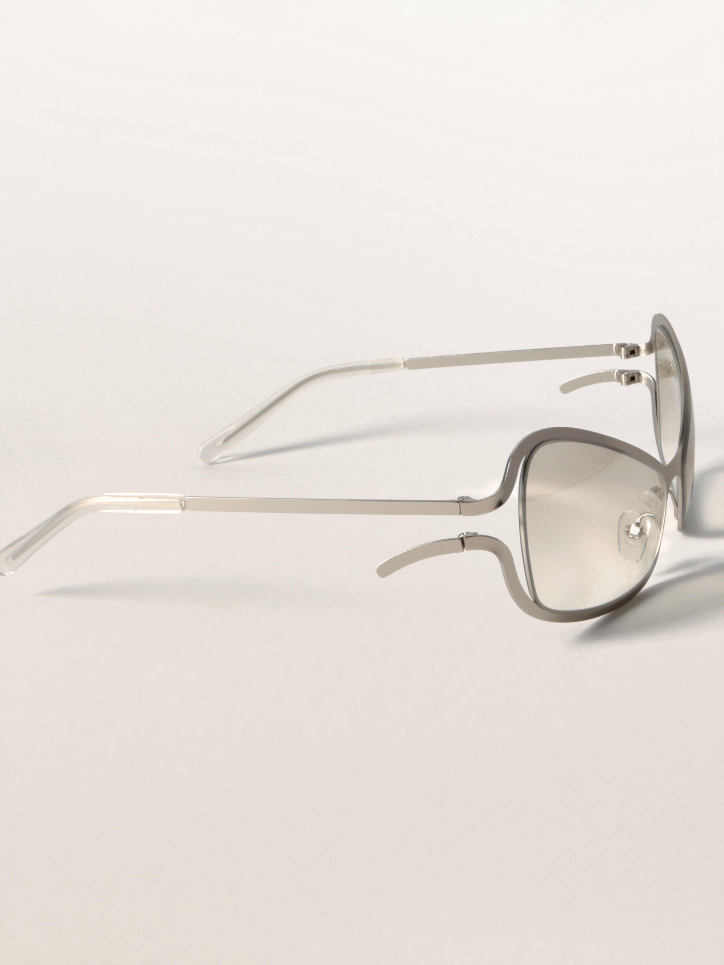 Alien-Core Wraparound Metal Sunglasses