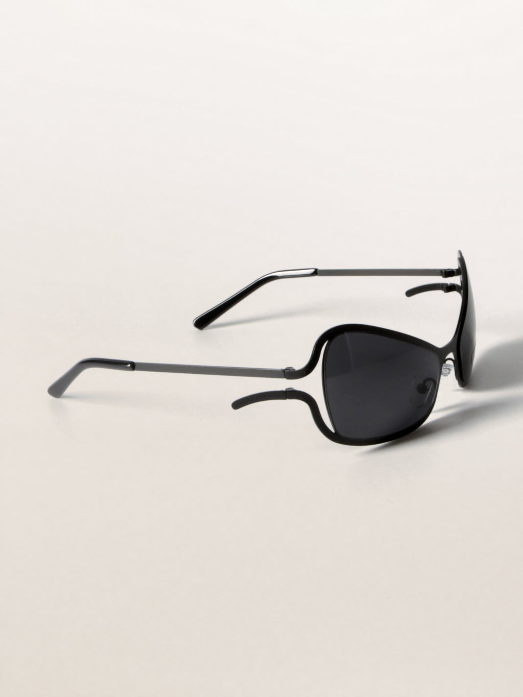 Alien-Core Wraparound Metal Sunglasses