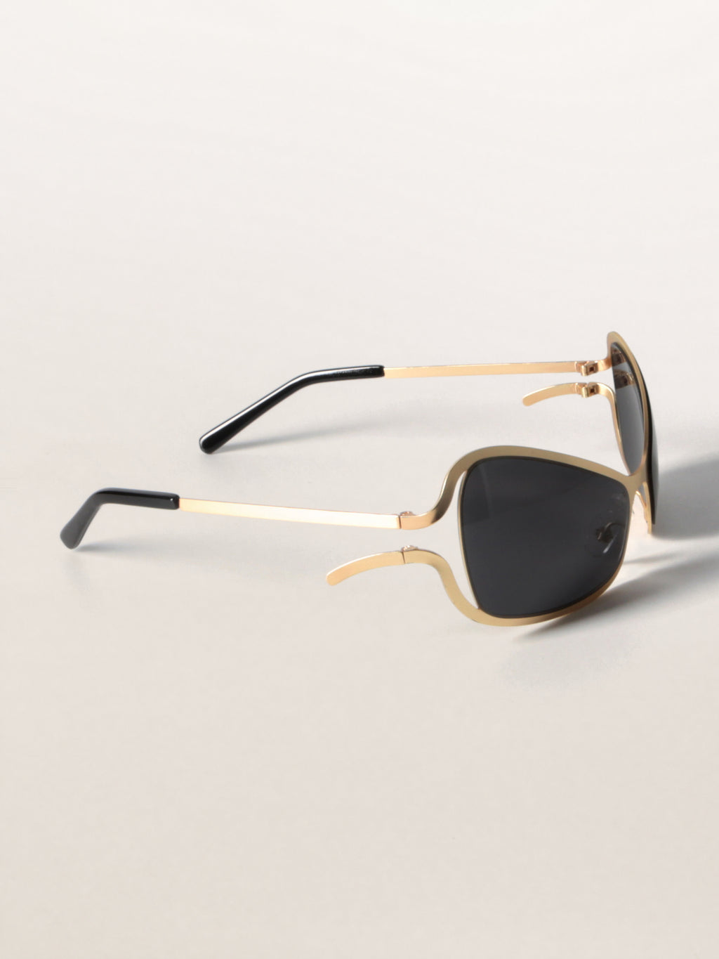 Alien-Core Wraparound Metal Sunglasses