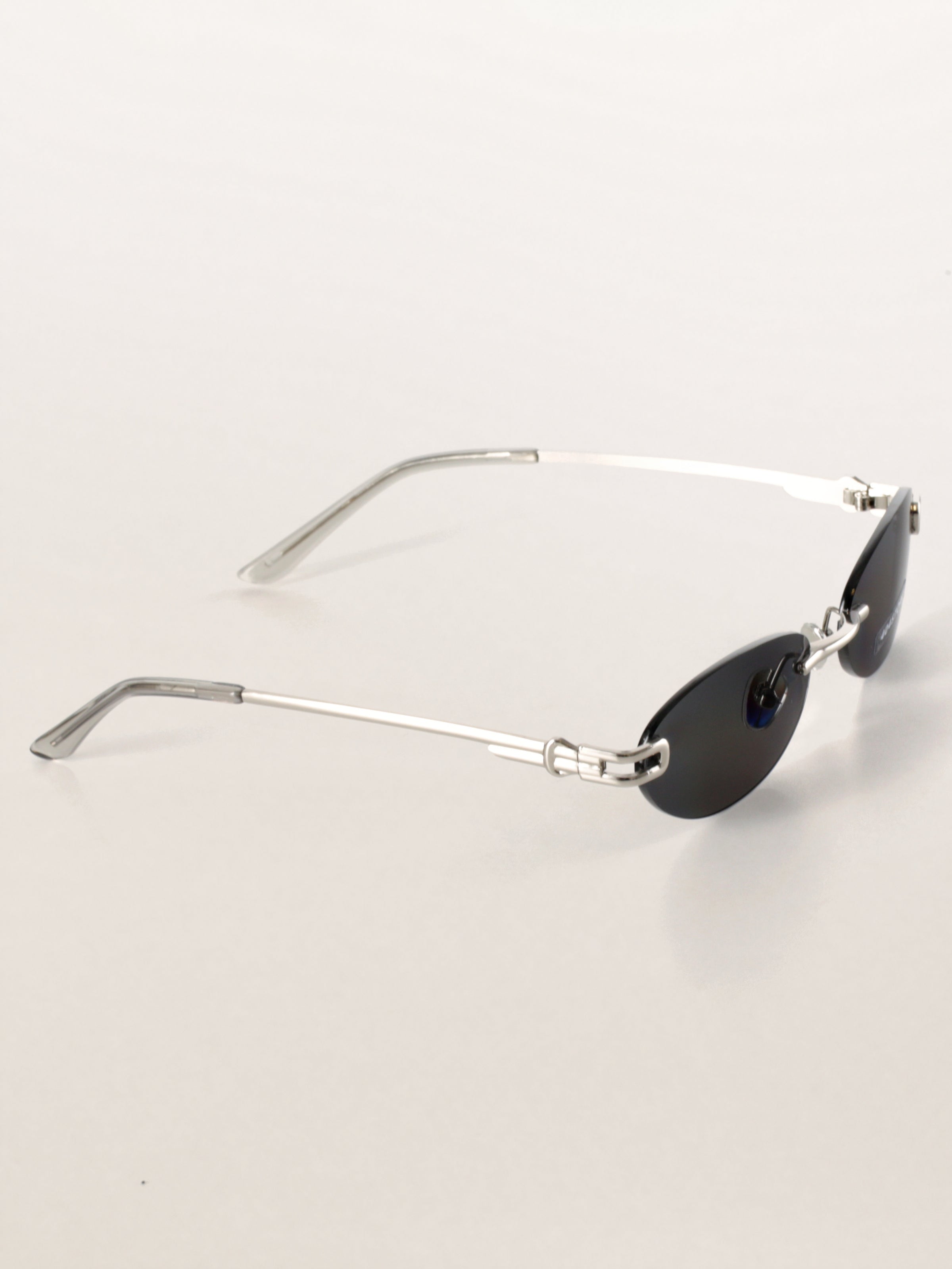 Rimless Oval Metal Y2K Futuristic Sunglasses