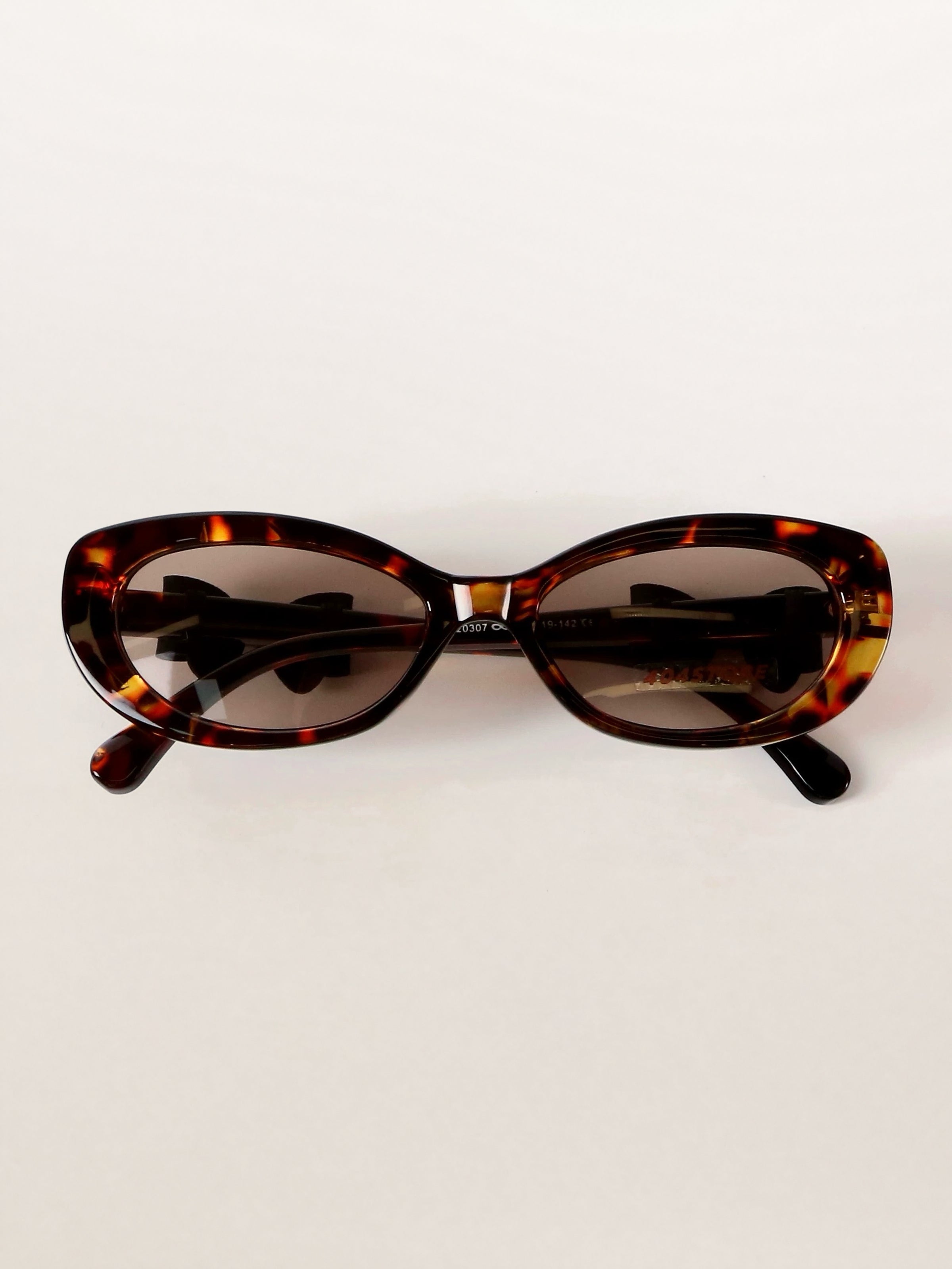 Cat-Eye Coquette Leather Bow Tie Acetate Sunglasses