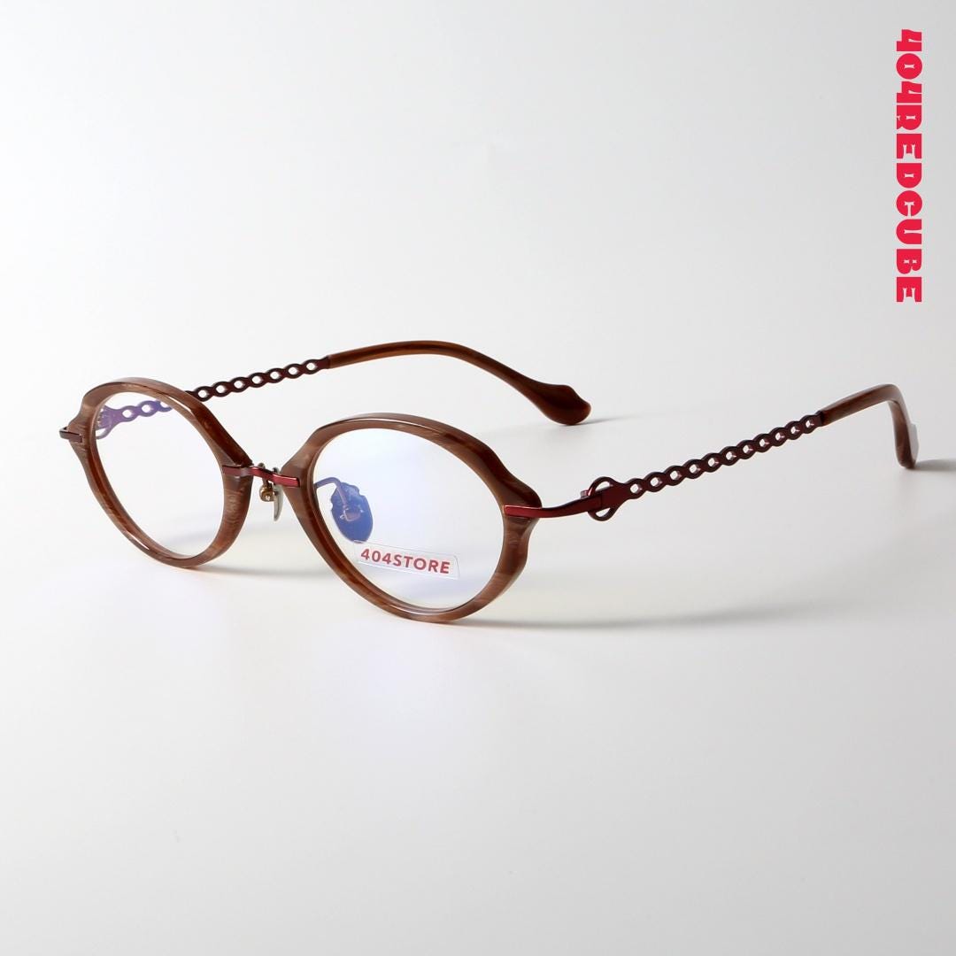 Etched Temple Round Titanium Optical Frames