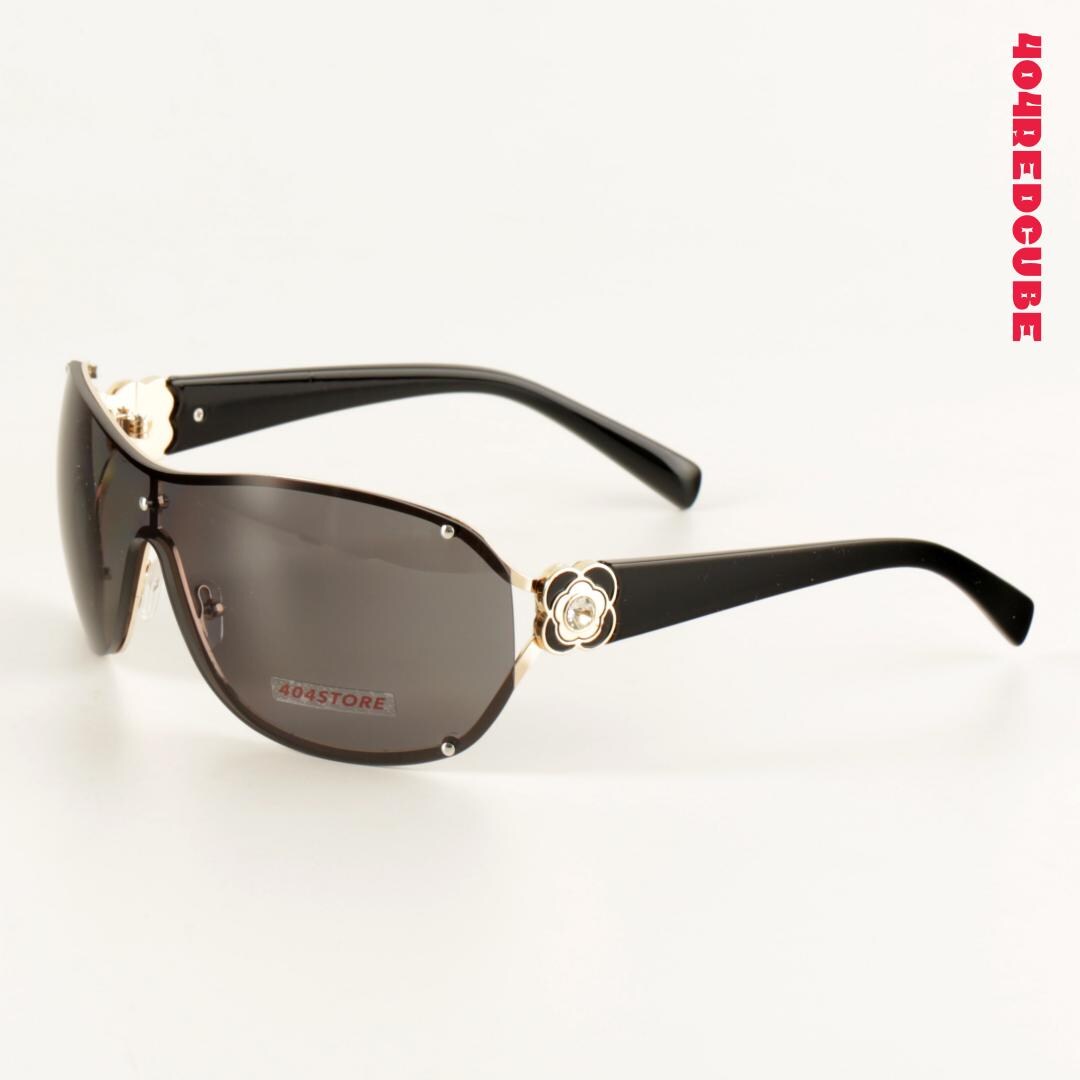 Oversized Wraparound Rimless Metal Sunglasses