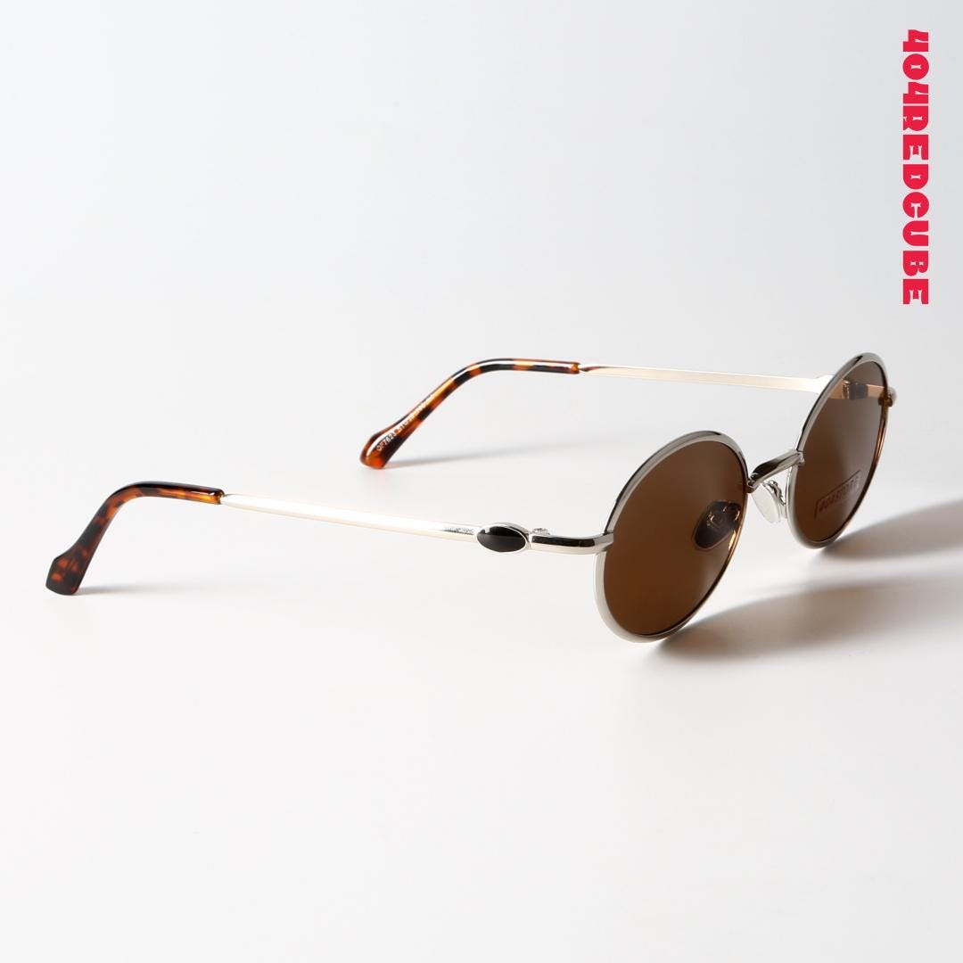 Round Titanium Gothic Sunglasses